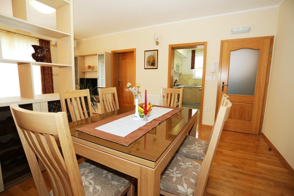 Ivana - Iva Apartment